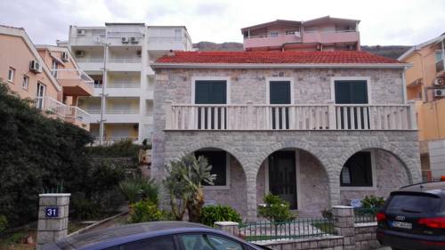 Petrovac na Moru Montenegro Hotel Premium Promo Code