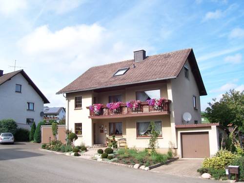 ヴィリンゲン ドイツ ホテルプレミアムプロモーションコード Willingen booking.com