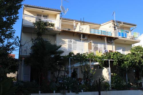Vodice Kroatien Hotel Premium Gutscheincode booking.com